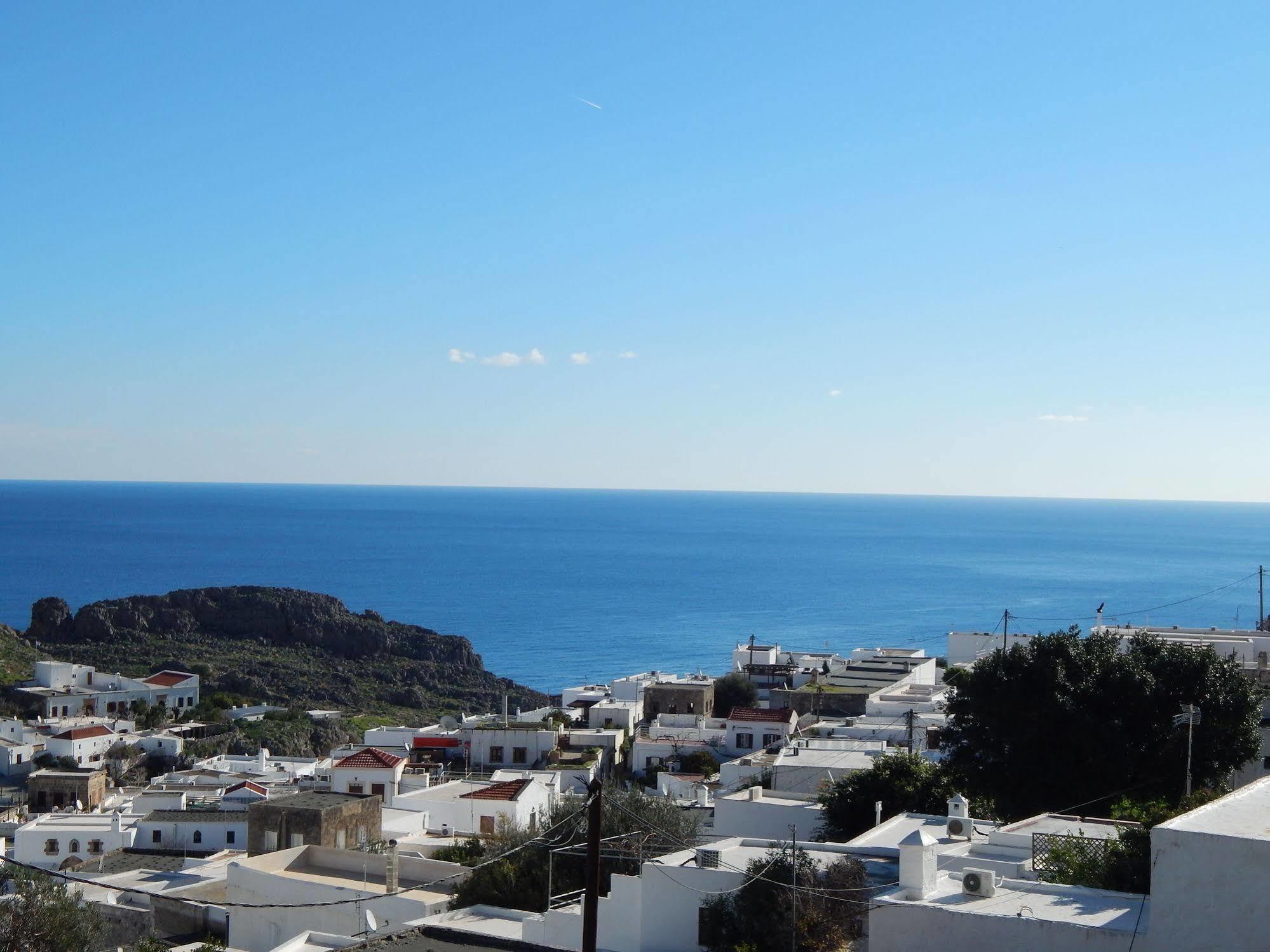 Little Lindos Sea View Studios Esterno foto
